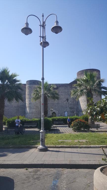 La Nuova Locandiera Catania Bagian luar foto